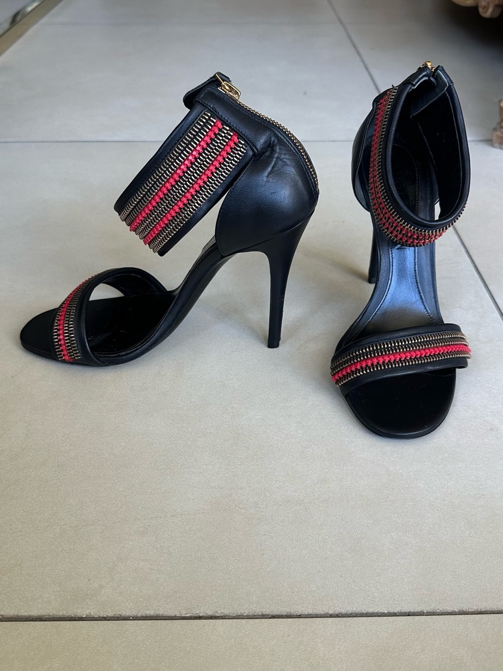 Alexander McQueen Heels - Picture 2 of 11